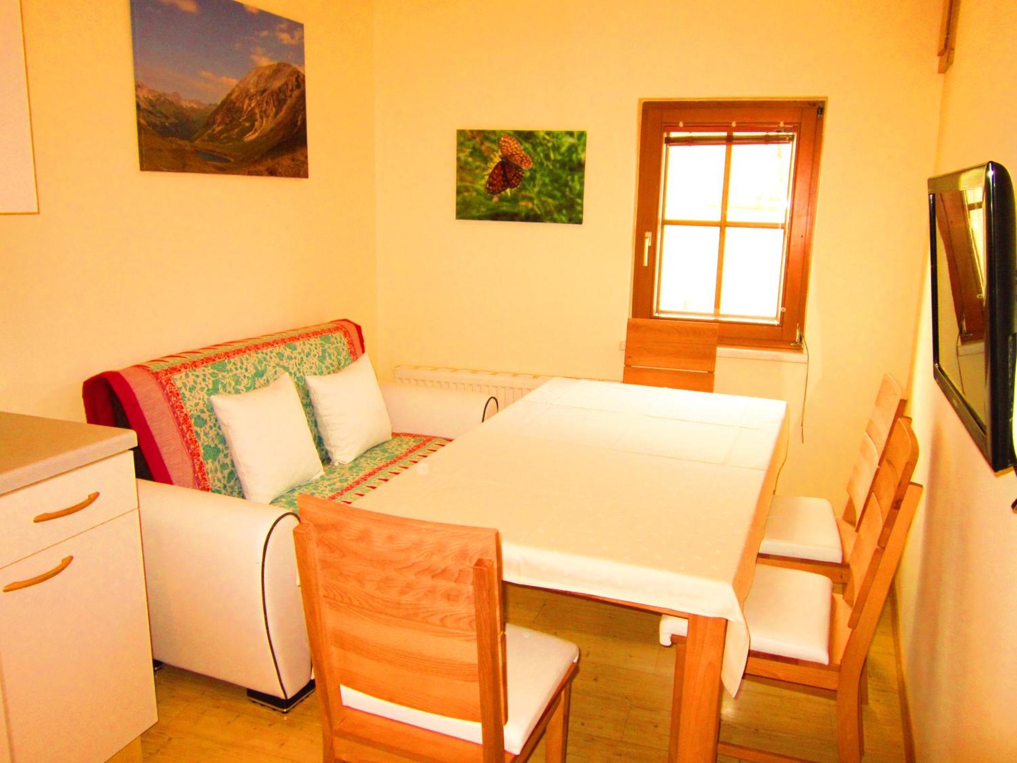 Villa Gut Neusess Mauterndorf  Zimmer foto